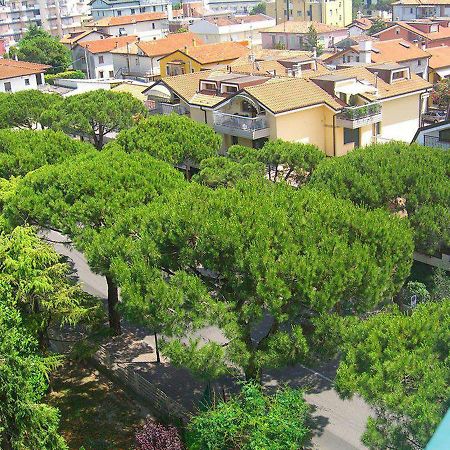 Hotel New Tiffany'S Park Lido di Jesolo Exterior foto