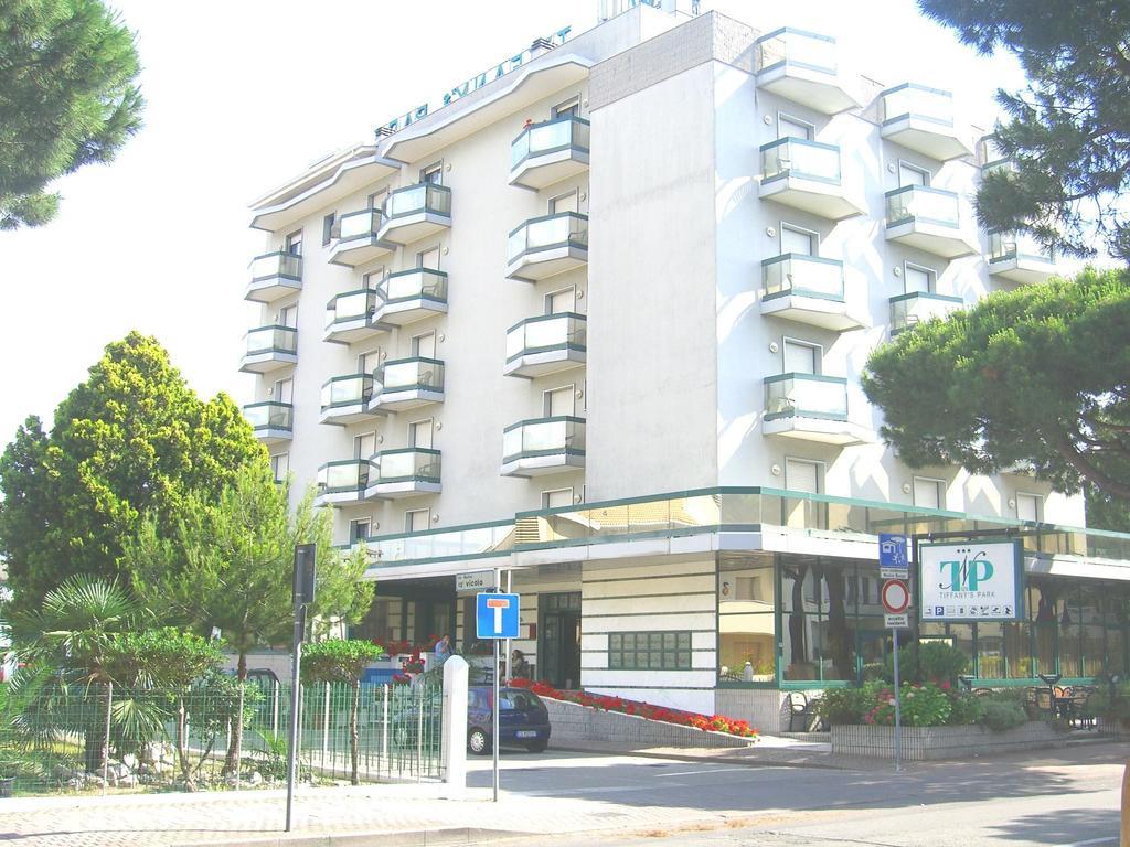 Hotel New Tiffany'S Park Lido di Jesolo Exterior foto